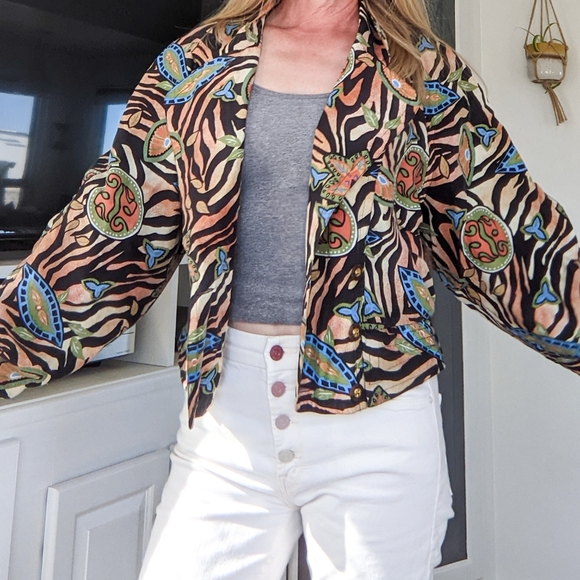 Vintage silk cropped double breasted blazer/jacket - Picture 2 of 11